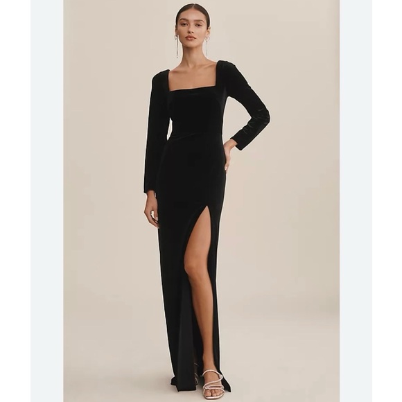 Jenny Yoo Dresses & Skirts - Jenny Yoo Rachel Square Neck Long Sleeve Velvet Gown size 2
